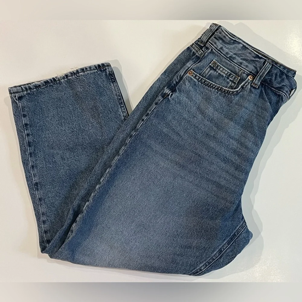 H&M High Waist Button Fly Ankle Length Cropped Mom Jeans Size 12 - Picture 5 of 5
